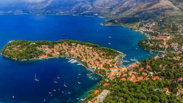 Dubrovnik to Cavtat Bus No. 10: Stops, Timetable & Cost