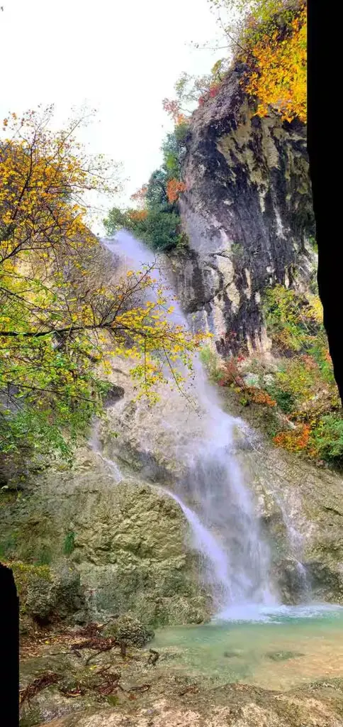 Draški Waterfall trickling over limestone during the dry season.