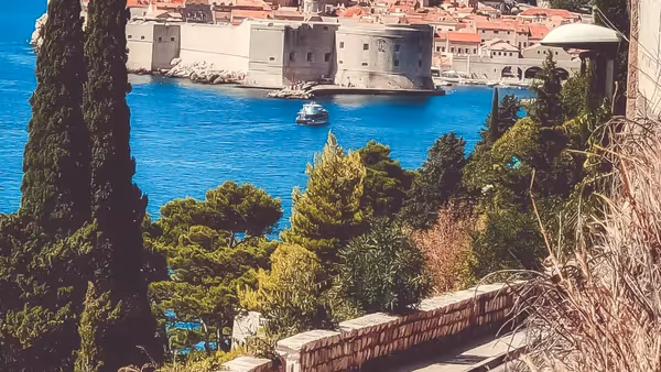 Is Driving in Dubrovnik Easy? Road Conditions, Etiquette and Parking