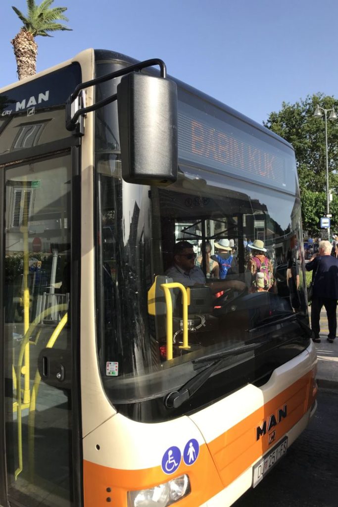 front entrance doors of Dubrovnik city bus