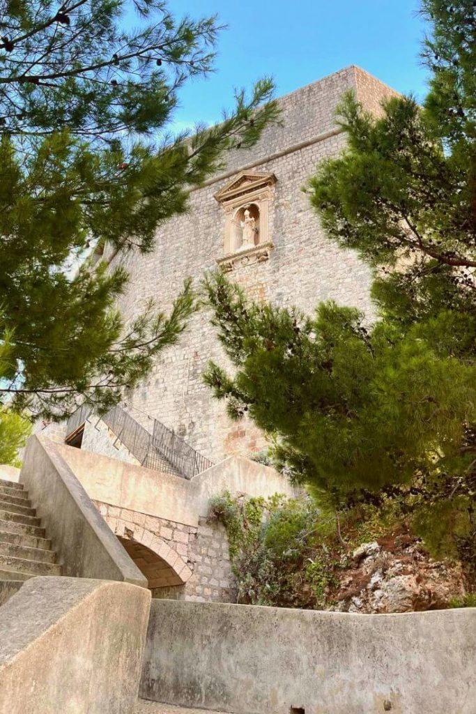 Stairway climbing to Fort Lovrijenac above the Adriatic