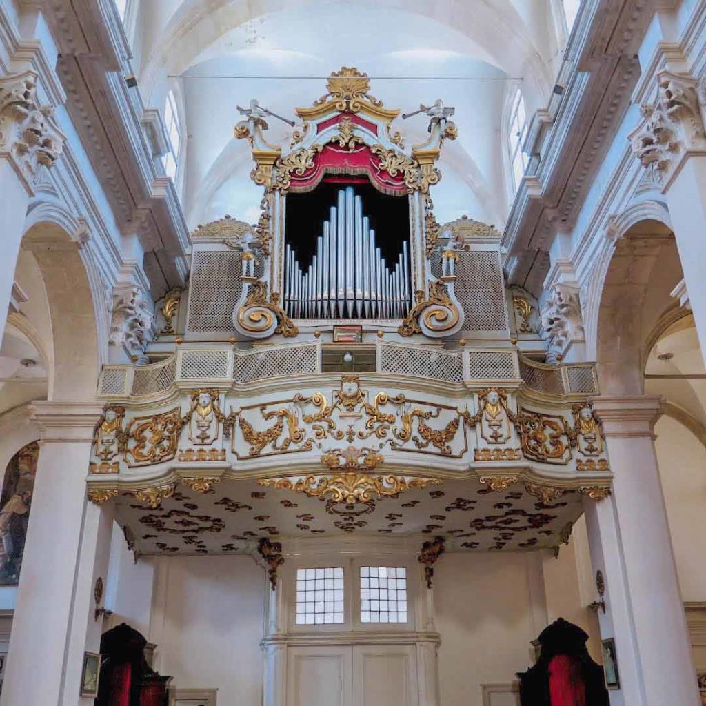 Choir and beautiful organ music instrument