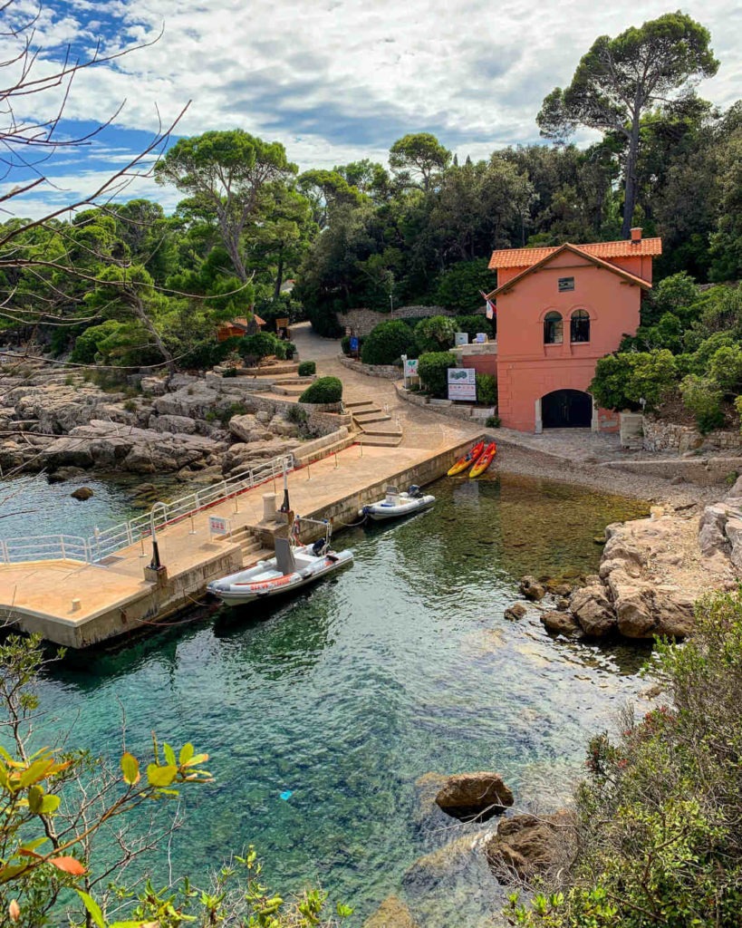 Forester's house on Lokrum Island pier can keep an eye on your kayaks