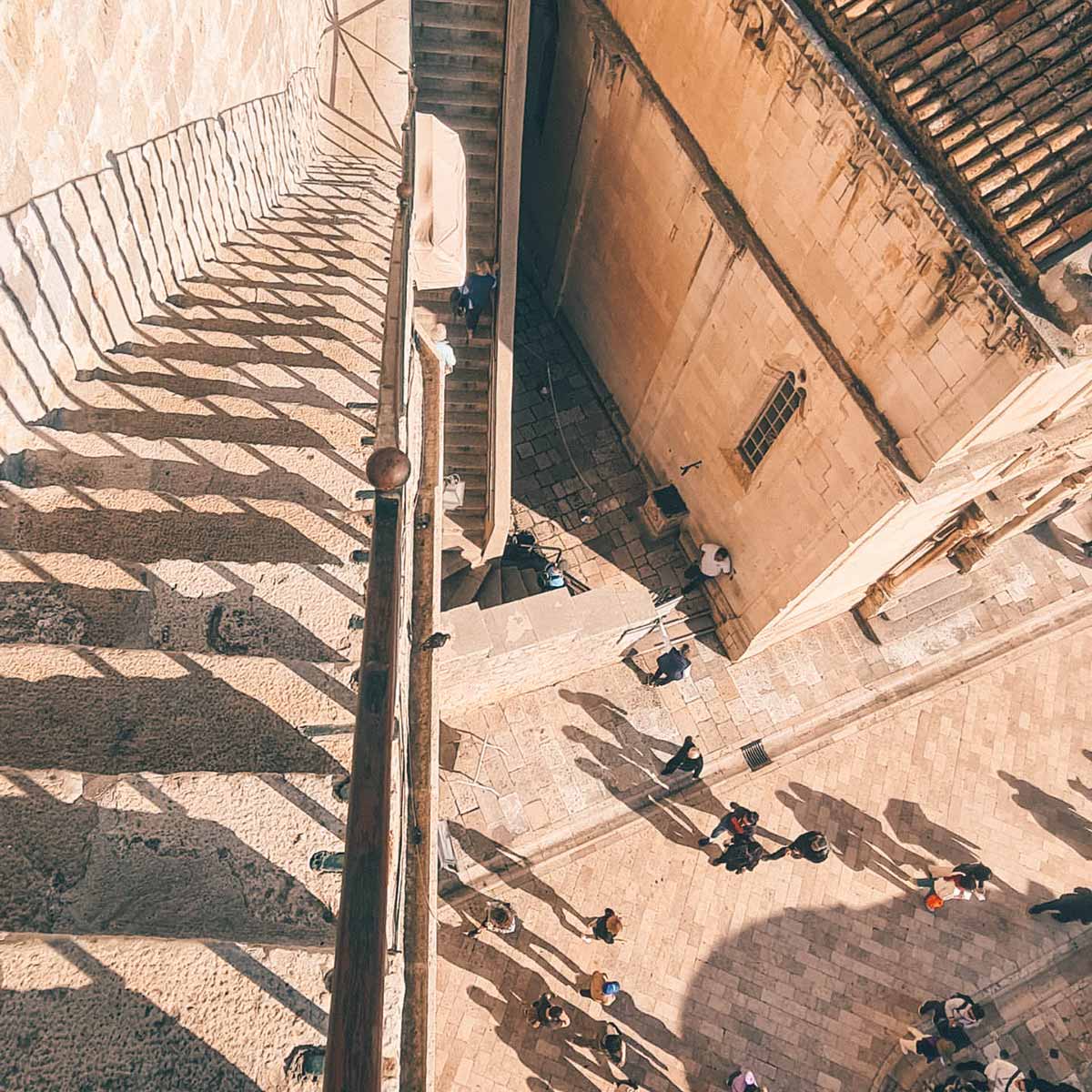 Showing How many Steps on Dubrovnik Walls main gate